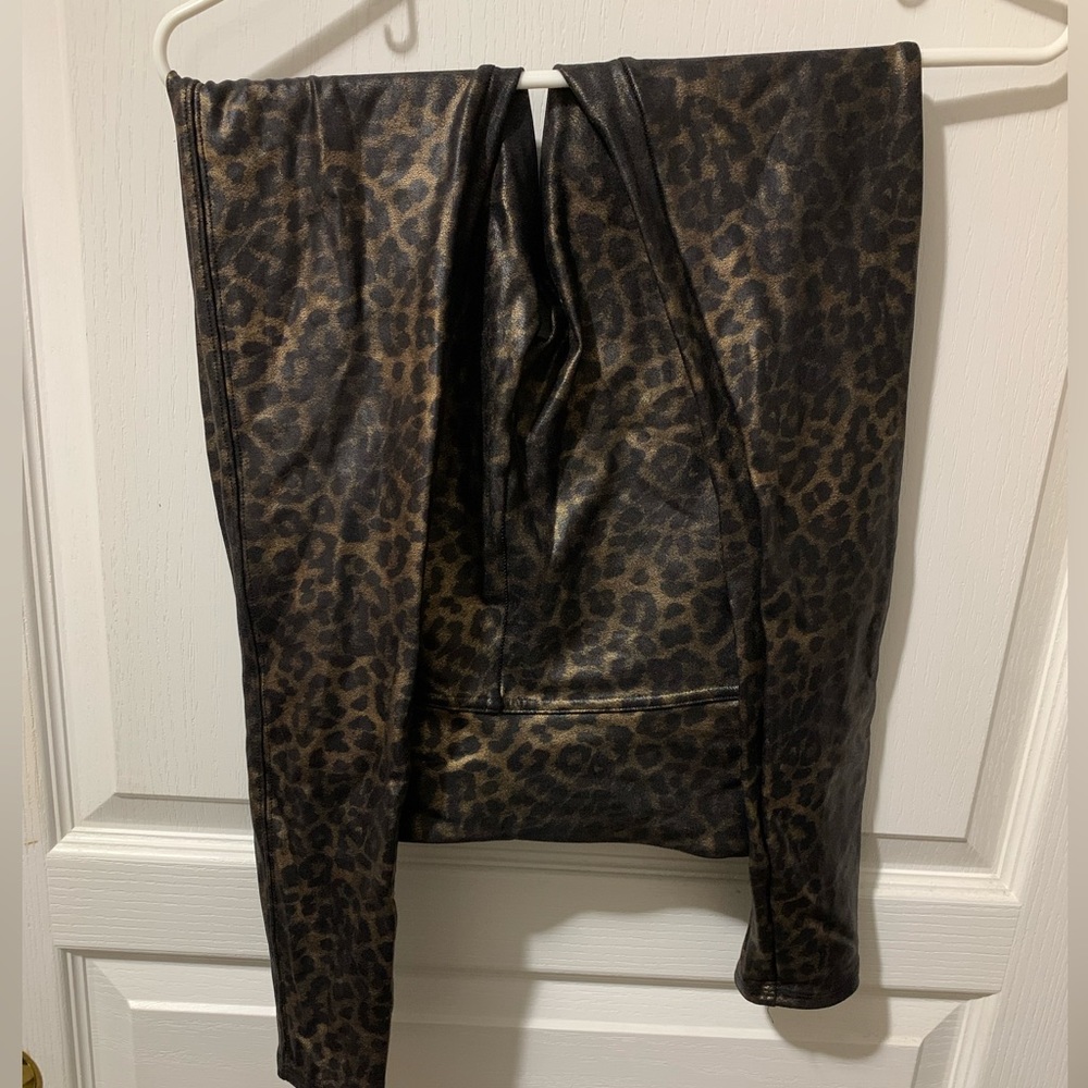 Spanx leopard faux leather leggings. Medium.